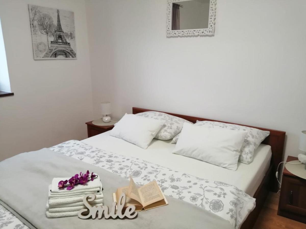 Apartman Ivan Сен Екстериор снимка