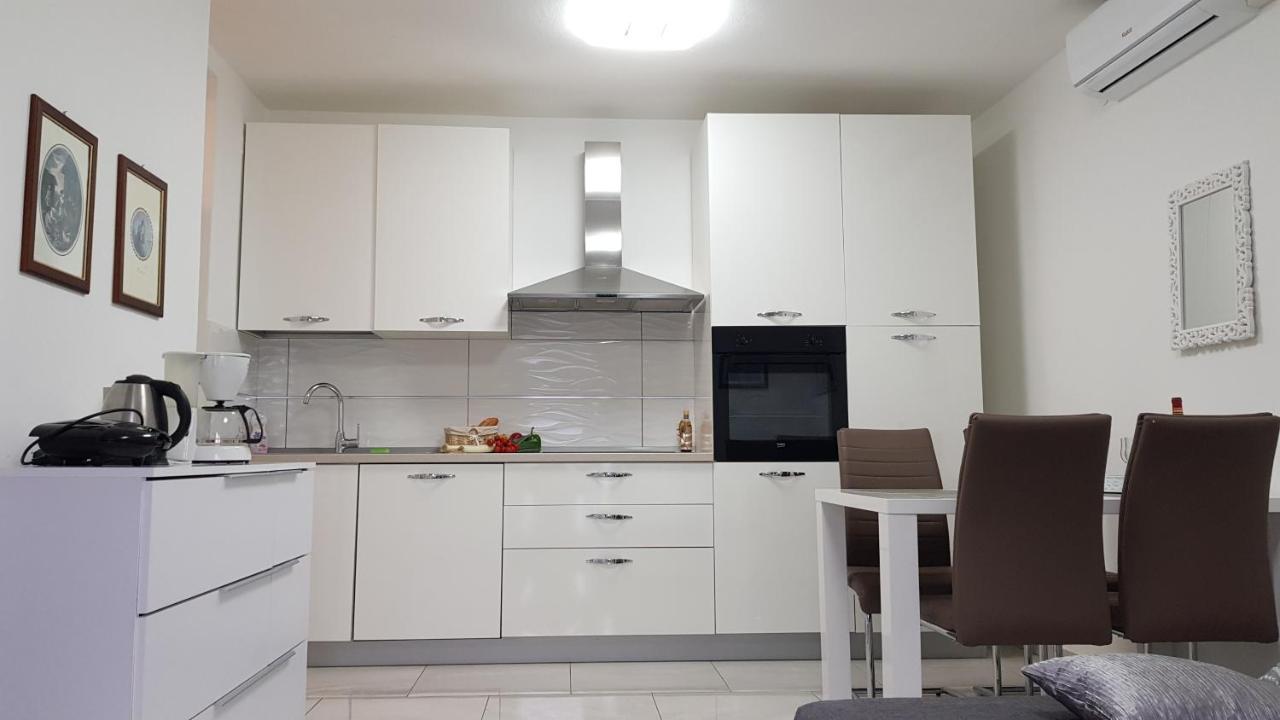 Apartman Ivan Сен Екстериор снимка